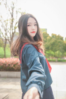 完美的邻居2中字